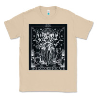Mushroom hecate tarot card triple moon goddess witch wiccan pagan Classic Tee - artisFamous