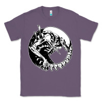 Lavender xenomorph Classic Tee - artisFamous