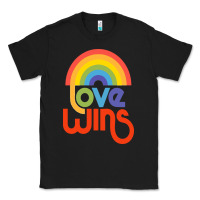 Black love  classic Classic Tee - artisFamous