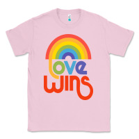 Bubblegum Pink love  classic Classic Tee - artisFamous