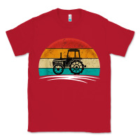 Red vintage tractor Classic Tee - artisFamous
