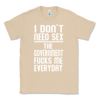 Mushroom the government fucks me everyday Classic Tee - artisFamous