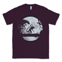 Plum alien mata Classic Tee - artisFamous