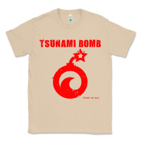 Mushroom tsunami bomb trust no one Classic Tee - artisFamous