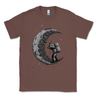 Chestnut digging the moon Classic Tee - artisFamous