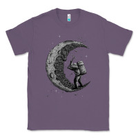 Lavender digging the moon Classic Tee - artisFamous