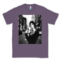 Lavender linda evangelista fashion model Classic Tee - artisFamous