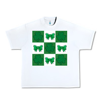 White st patricks day  2 ös 4.19.29 Urban Heavy Tee - CowhideDigitalArt