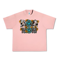 Salmon dog mom Urban Heavy Tee - RacoonDesign
