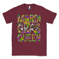 Burgundy Mardi Gras Queen Classic Tee - BundleAndBundleShop