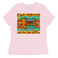 Bubblegum Pink Autumn leaves and pumpkin please Ladies Tee - Artiststas