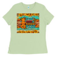 Matcha Autumn leaves and pumpkin please Ladies Tee - Artiststas
