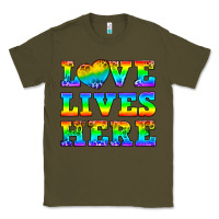 Army Green Western Love Lives Here Classic Tee - BundleAndBundleShop