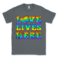 Charcoal Heather Western Love Lives Here Classic Tee - BundleAndBundleShop