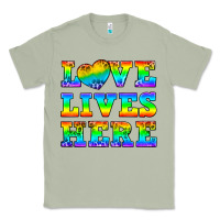 Matcha Western Love Lives Here Classic Tee - BundleAndBundleShop