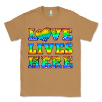 Toasted Coconut Western Love Lives Here Classic Tee - BundleAndBundleShop