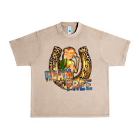 French Oak cowgirl horseshoe Urban Heavy Tee - RacoonDesign