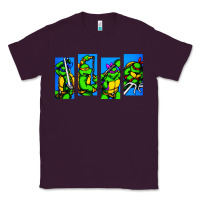 Plum arcade turtles Classic Tee - linhVisuals