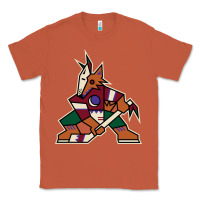 Copper the  coyotes Classic Tee - linhVisuals
