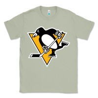 Matcha the  penguins Classic Tee - linhVisuals