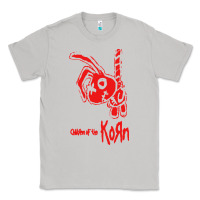 Moon Dust k o r n classic Classic Tee - linhVisuals