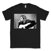 Black kurt smoking Classic Tee - linhVisuals