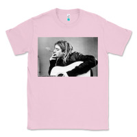 Bubblegum Pink kurt smoking Classic Tee - linhVisuals
