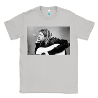 Moon Dust kurt smoking Classic Tee - linhVisuals