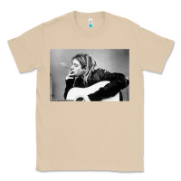 Mushroom kurt smoking Classic Tee - linhVisuals