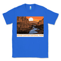 True Royal vintage grand canyon national park retro colorado river 80s Classic Tee - linhVisuals