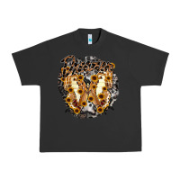 Pigment Black dreamer butterfly Urban Heavy Tee - RacoonDesign
