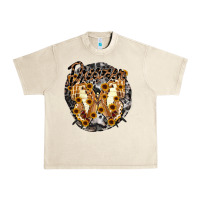 Sandshell dreamer butterfly Urban Heavy Tee - RacoonDesign