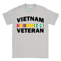 Moon Dust vietnam veteran flag Classic Tee - linhVisuals