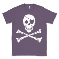 Lavender skull crossbones Classic Tee - linhVisuals