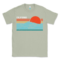 Matcha vintage california wave surf retro 80s california beach surfing Classic Tee - linhVisuals
