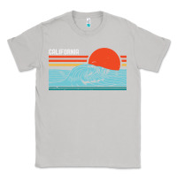 Moon Dust vintage california wave surf retro 80s california beach surfing Classic Tee - linhVisuals