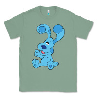 Sage blues clues on red sofa Classic Tee - linhVisuals
