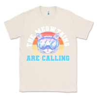 Natural skiing t  shirt ski goggles cat the meowtains are calling skier winter Classic Tee - linhVisuals