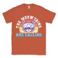 Copper skiing t  shirt ski goggles cat the meowtains are calling skier winter Classic Tee - linhVisuals