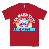 Red skiing t  shirt ski goggles cat the meowtains are calling skier winter Classic Tee - linhVisuals