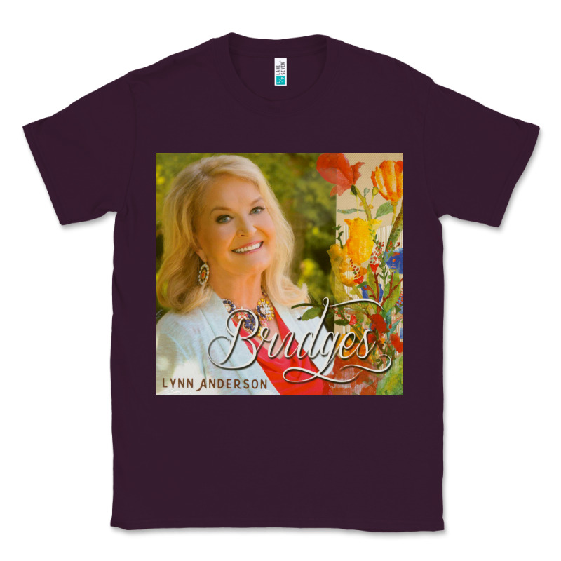 Lynn Anderson Cd Bridges   Bear F Classic Tee by linhVisuals | Teevron