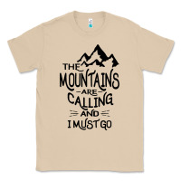 Mushroom the mountains are calling and i must go   black Classic Tee - linhVisuals