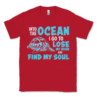 Red into the ocean i go to find my soul Classic Tee - linhVisuals