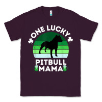 Plum funny st patrick's day one lucky pitbull mama pitbulldog t shirt Classic Tee - linhVisuals