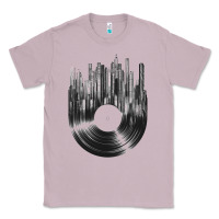 Lilac vinyl record cityscape Classic Tee - linhVisuals