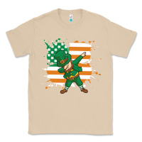 Mushroom dabbing leprechaun irish american flag Classic Tee - linhVisuals