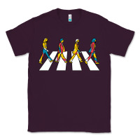 Plum beatl Classic Tee - linhVisuals