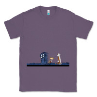 Lavender newcalvin and hobbes night star tardis Classic Tee - linhVisuals