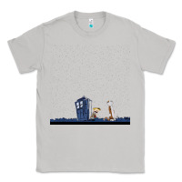 Moon Dust newcalvin and hobbes night star tardis Classic Tee - linhVisuals