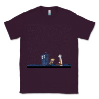 Plum newcalvin and hobbes night star tardis Classic Tee - linhVisuals